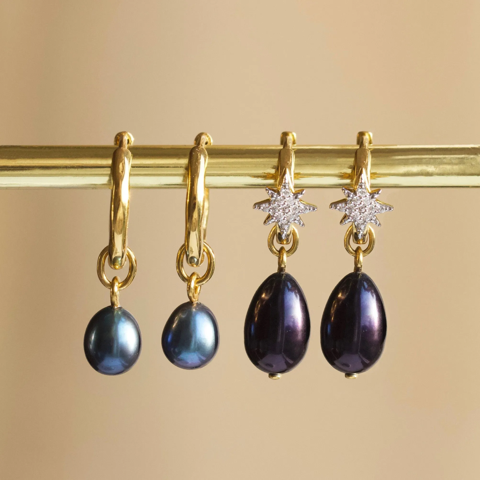 Black Pearl Drop Earrings