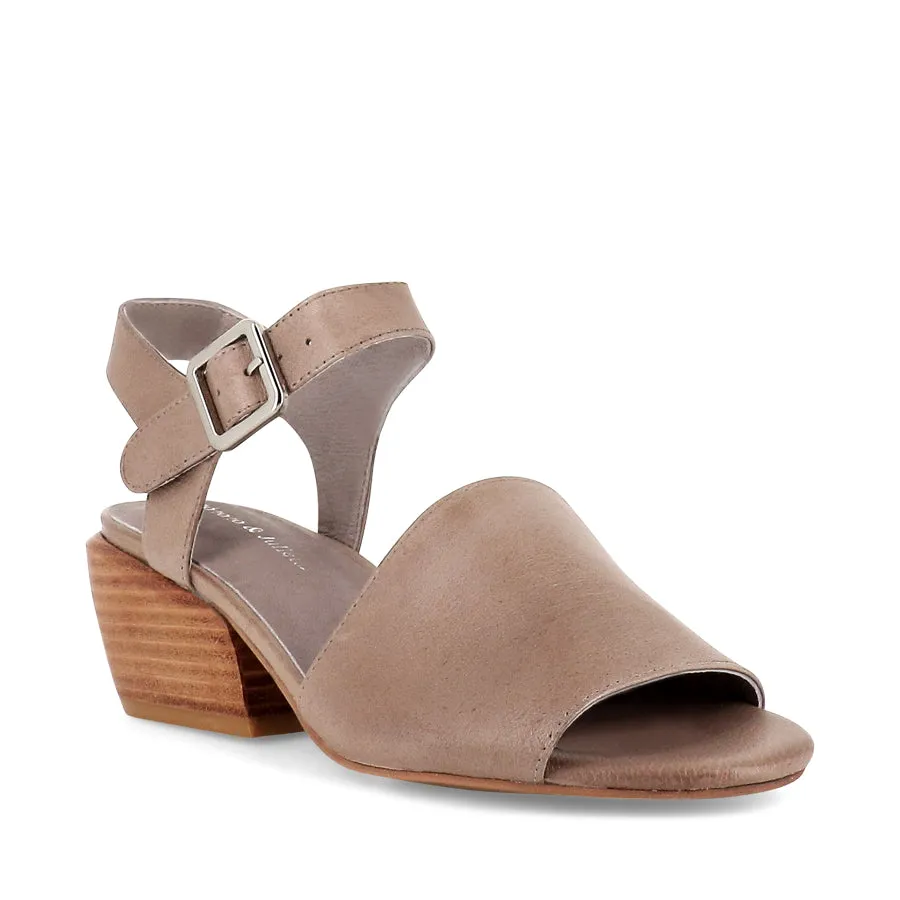 EMRIC - WARM TAUPE LEATHER