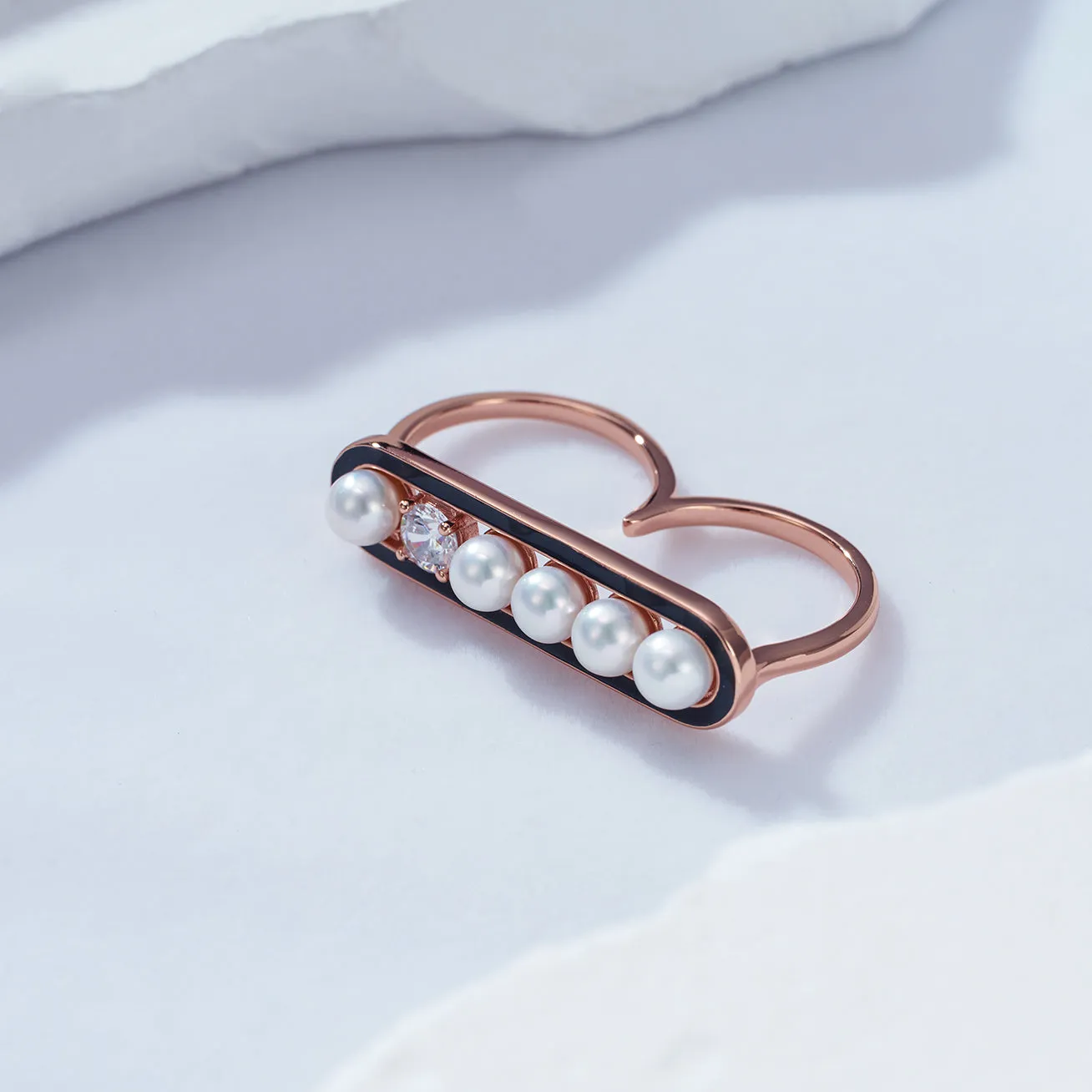 Freshwater Pearl Ring WR00203 | DECO