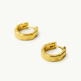 FRIDA SOLID SLEEPER EARRINGS GOLD