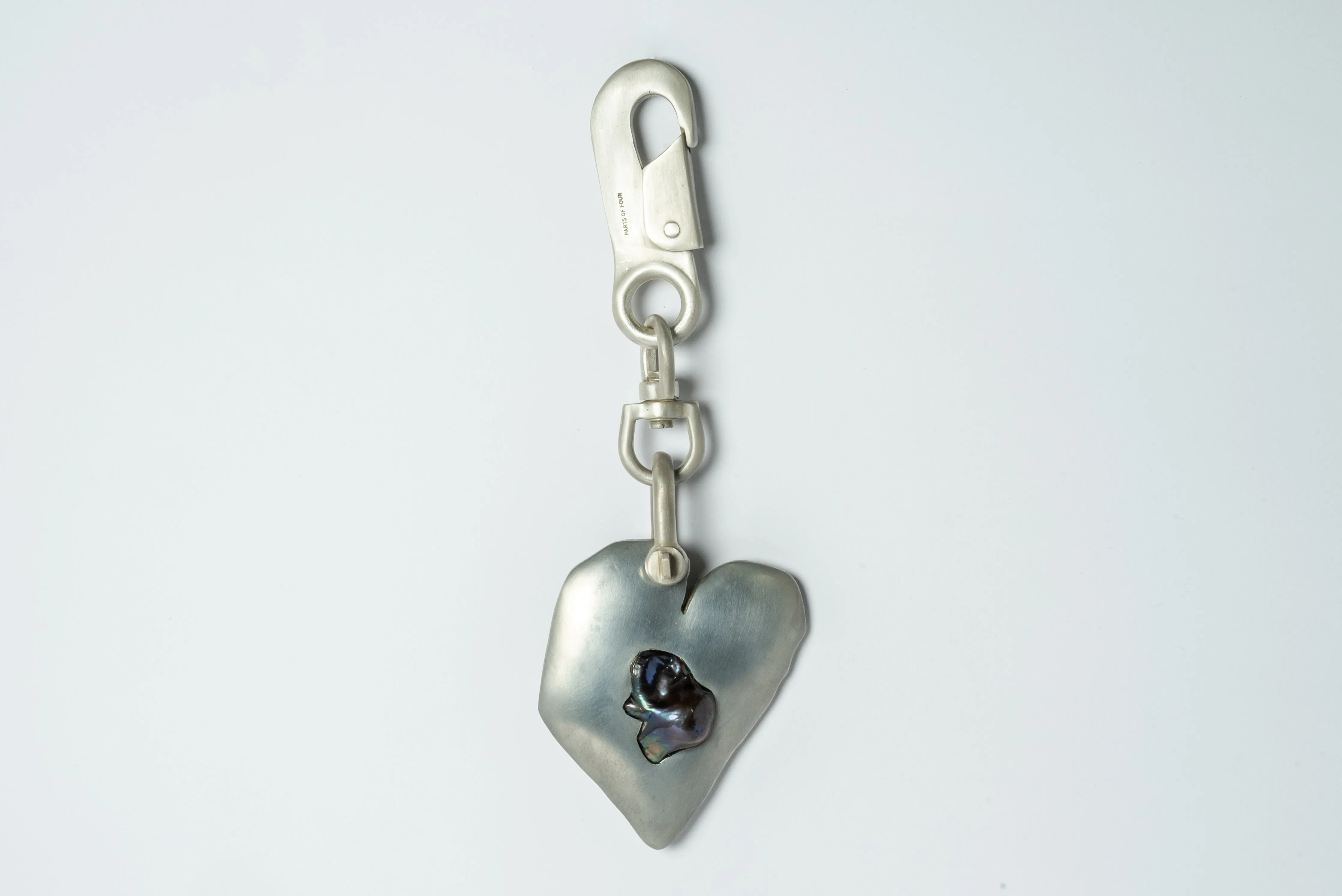 Jazz's Solid Heart Charm (Big, Black Rainbow Pearl, AS KPRL)