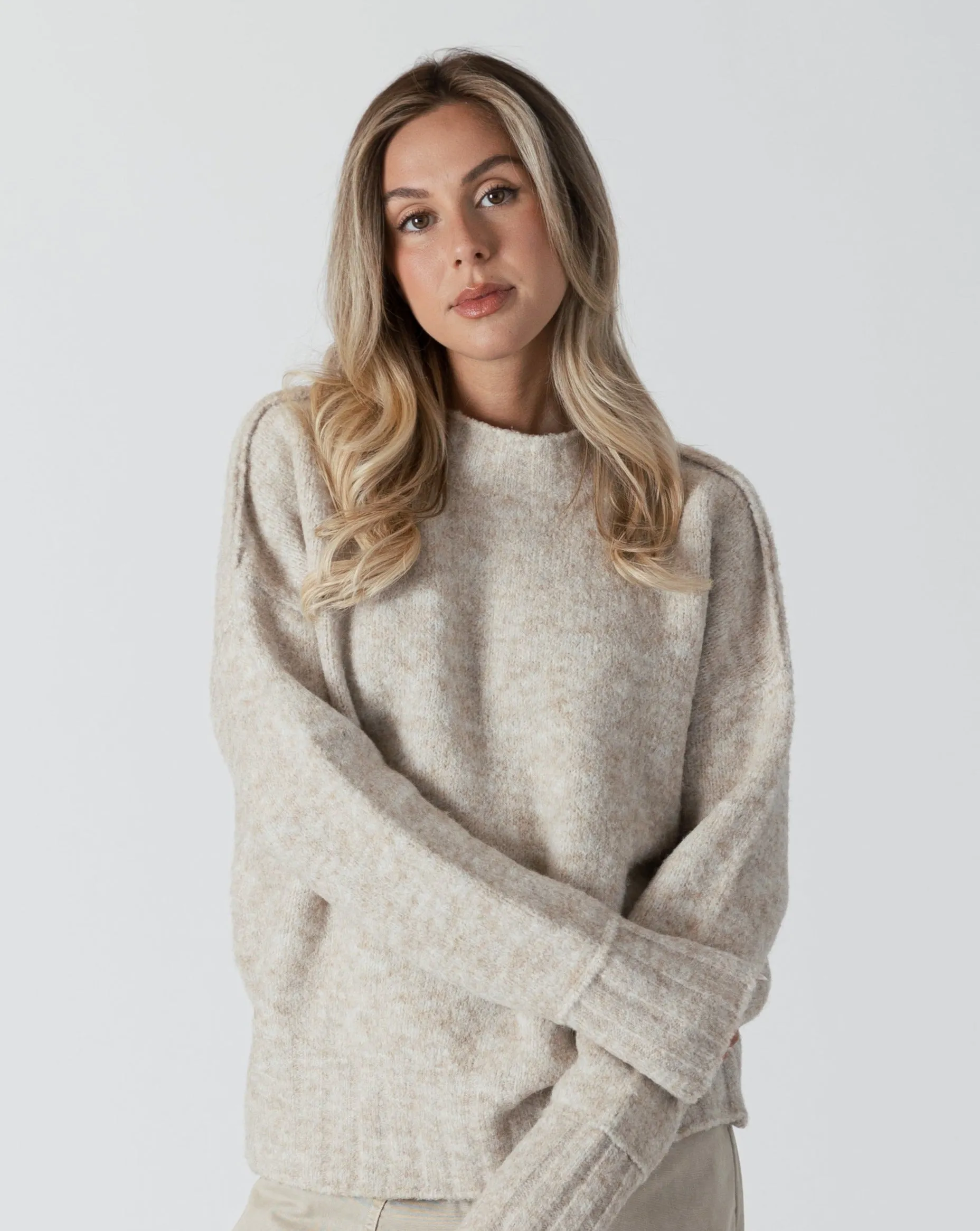 Lyla and Luxe Tanya Crewneck Sweater