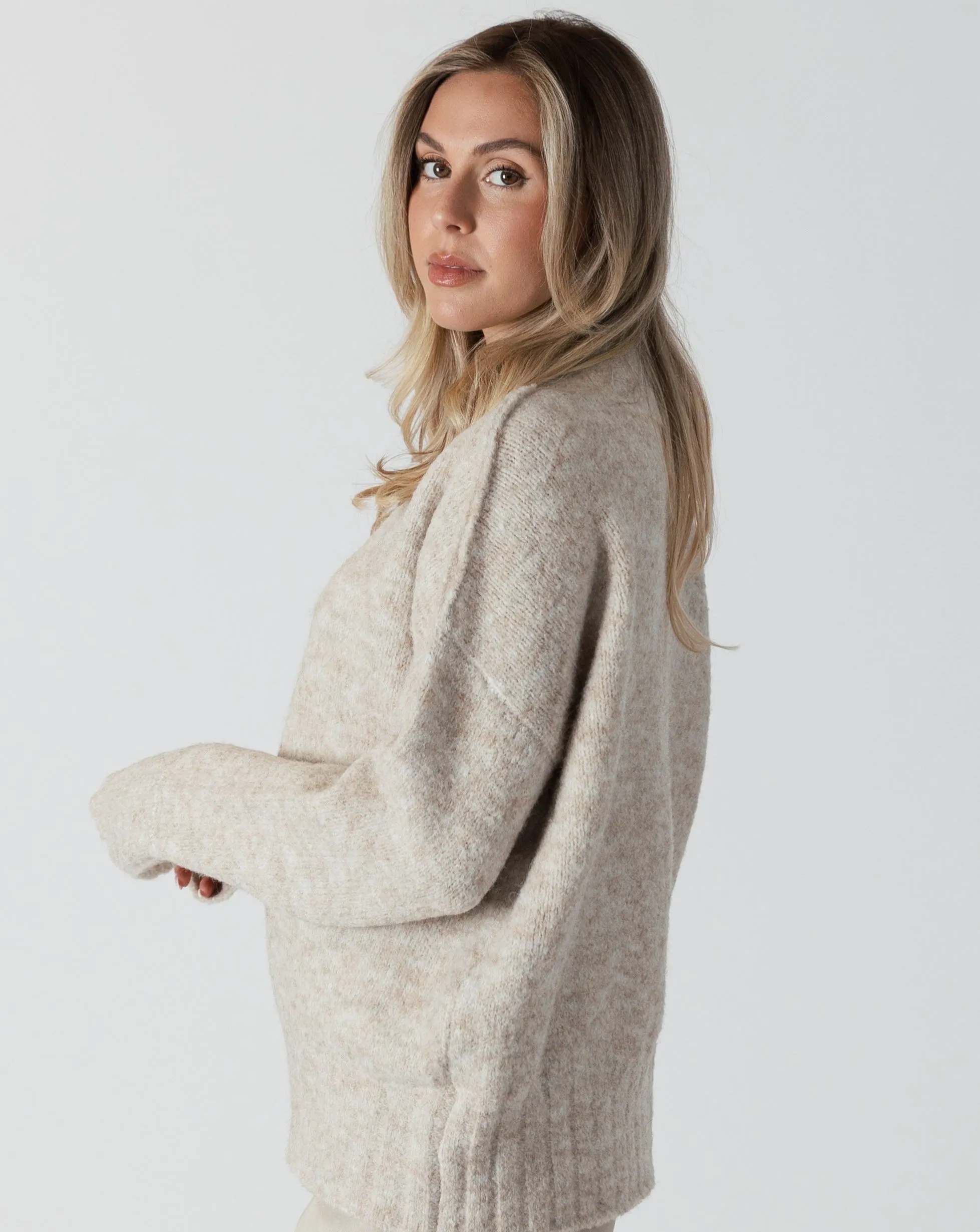 Lyla and Luxe Tanya Crewneck Sweater