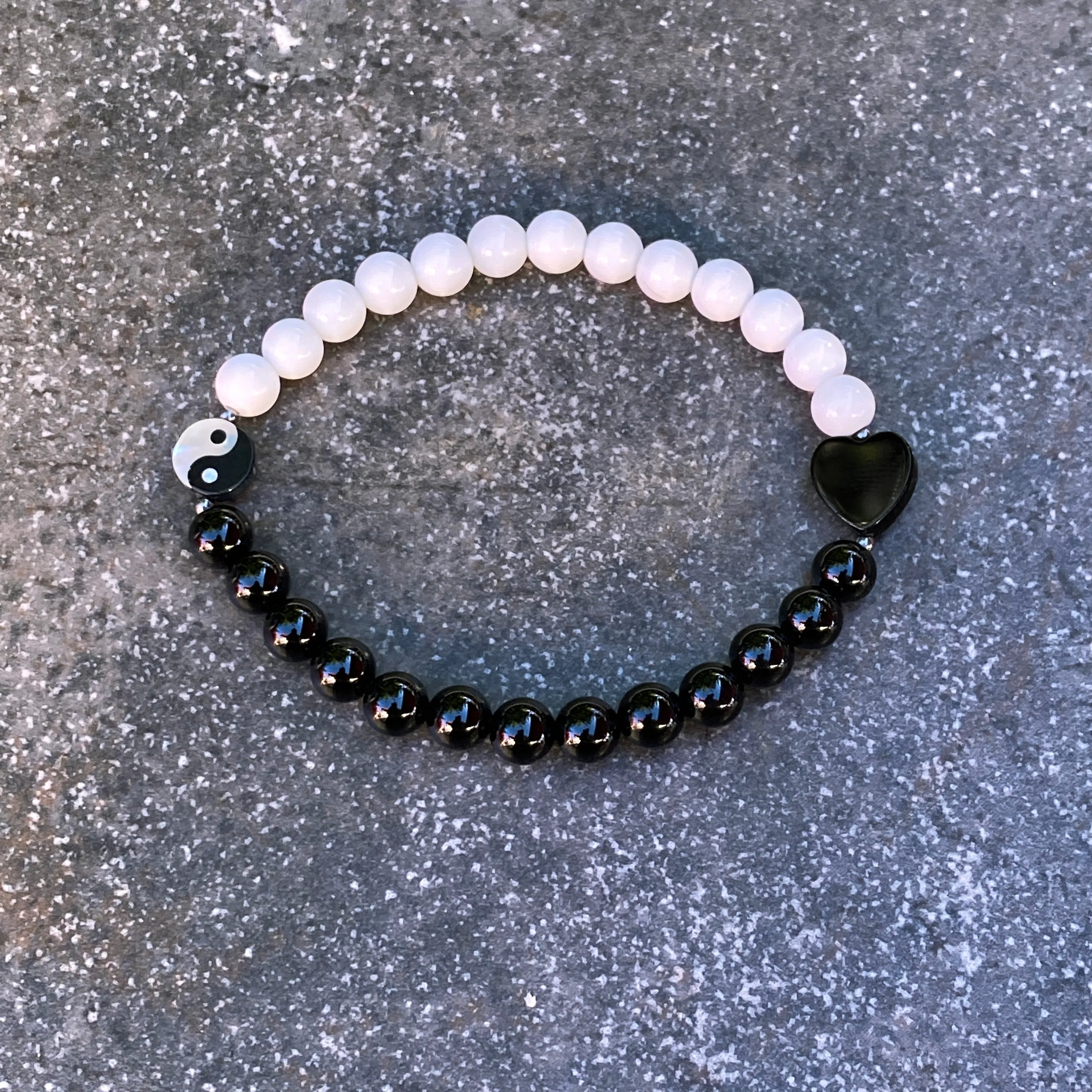 Yin Yang gemstone crystal bracelet